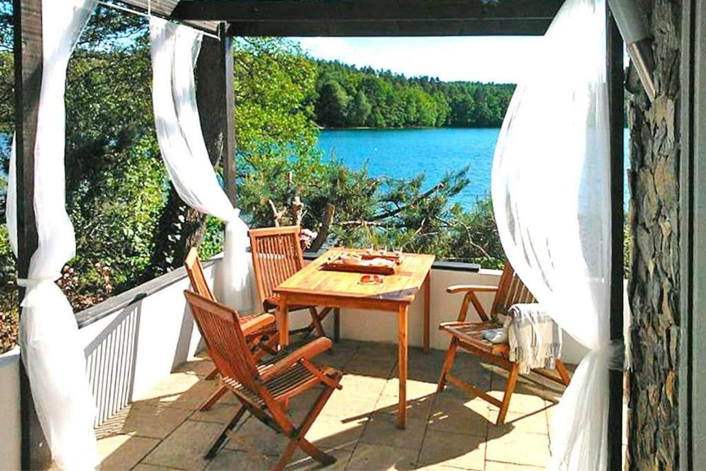 Bungalow At The Lake In Bieszkowice Екстериор снимка